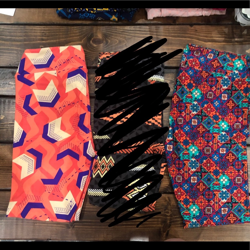 LulaRoe Tall and Curvy Leggings